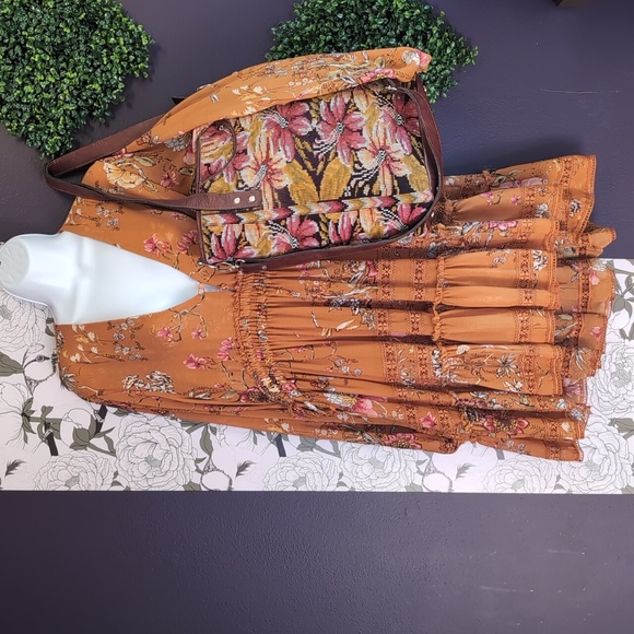 Free People Dresses & Skirts - Free People Cherry Blossom Dress